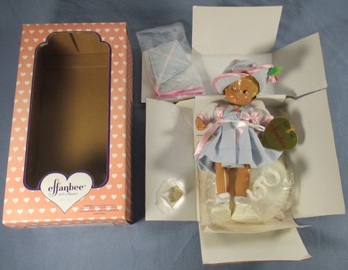 New box with stand - with,